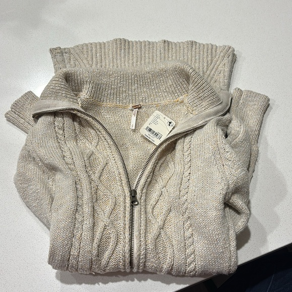 NWT Free People Mont Blanc Sweater Dress in Neutral Size Small - Picture 3 of 4